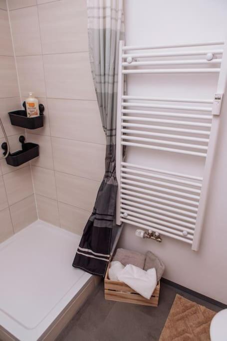 Sunny & Cozy - Netflix - Wifi - City - 4 Person Essen Kültér fotó
